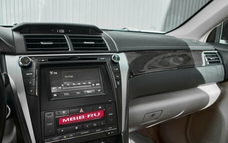 Toyota Camry, 2015 год, 2 150 000 рублей, 16 фотография