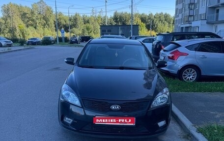 KIA cee'd I рестайлинг, 2010 год, 450 000 рублей, 1 фотография