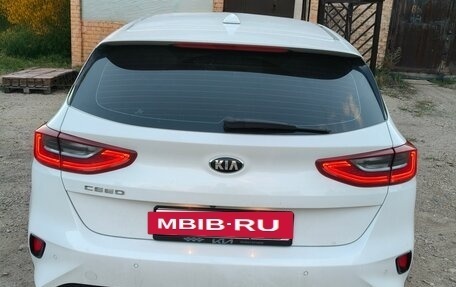 KIA cee'd III, 2020 год, 1 850 000 рублей, 2 фотография