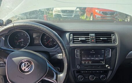 Volkswagen Jetta VI, 2016 год, 913 000 рублей, 5 фотография