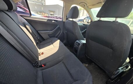 Volkswagen Jetta VI, 2016 год, 913 000 рублей, 12 фотография