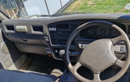 Nissan Caravan III, 1999 год, 185 000 рублей, 6 фотография
