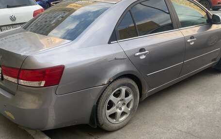 Hyundai Sonata VI, 2007 год, 400 000 рублей, 7 фотография