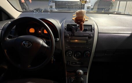 Toyota Corolla, 2008 год, 600 000 рублей, 14 фотография