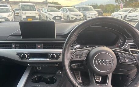 Audi A4, 2018 год, 1 850 000 рублей, 11 фотография