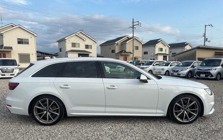 Audi A4, 2018 год, 1 850 000 рублей, 2 фотография