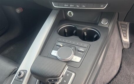 Audi A4, 2018 год, 1 850 000 рублей, 20 фотография