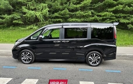 Honda Stepwgn IV, 2017 год, 1 630 000 рублей, 10 фотография