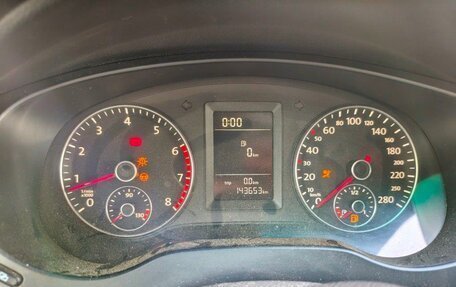 Volkswagen Jetta VI, 2011 год, 446 000 рублей, 4 фотография