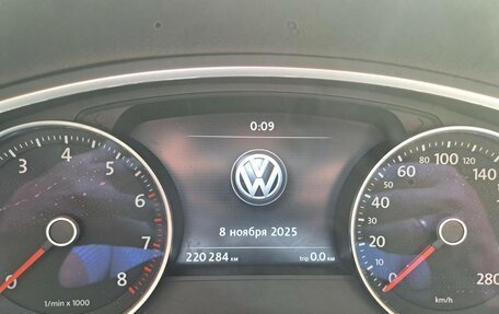 Volkswagen Touareg III, 2013 год, 1 820 000 рублей, 8 фотография