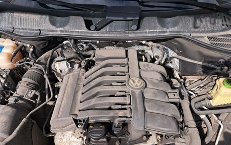 Volkswagen Touareg III, 2013 год, 1 820 000 рублей, 13 фотография
