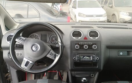 Volkswagen Caddy III рестайлинг, 2013 год, 561 000 рублей, 4 фотография