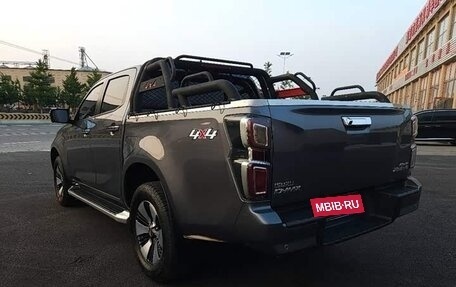 Isuzu D-Max, 2025 год, 3 920 000 рублей, 5 фотография