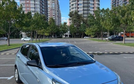Hyundai Solaris II рестайлинг, 2011 год, 780 000 рублей, 8 фотография