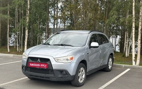 Mitsubishi ASX I рестайлинг, 2011 год, 800 000 рублей, 2 фотография