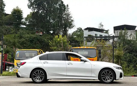 BMW 3 серия, 2022 год, 2 672 000 рублей, 3 фотография