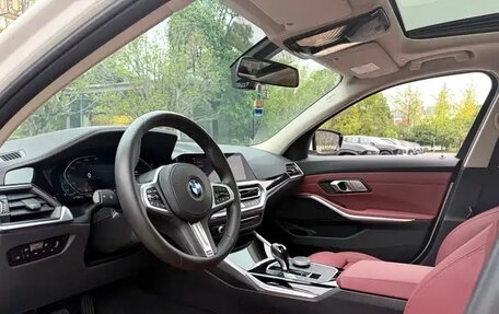 BMW 3 серия, 2022 год, 2 672 000 рублей, 6 фотография