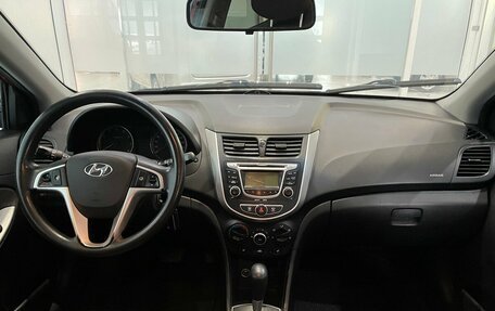 Hyundai Solaris II рестайлинг, 2011 год, 639 000 рублей, 5 фотография