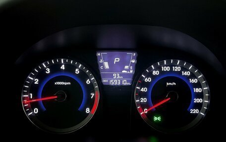 Hyundai Solaris II рестайлинг, 2011 год, 639 000 рублей, 6 фотография