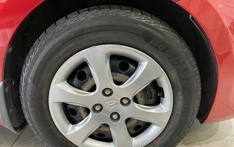 Hyundai Solaris II рестайлинг, 2011 год, 639 000 рублей, 14 фотография