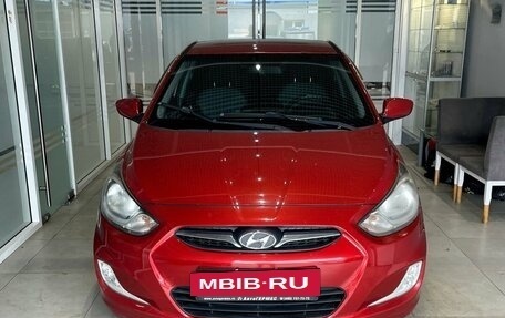 Hyundai Solaris II рестайлинг, 2011 год, 639 000 рублей, 2 фотография