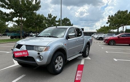 Mitsubishi L200 IV рестайлинг, 2008 год, 1 330 000 рублей, 3 фотография