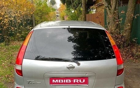 Nissan Tino, 2002 год, 305 000 рублей, 4 фотография