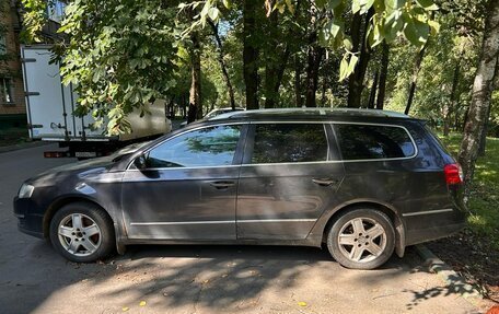 Volkswagen Passat B6, 2005 год, 400 000 рублей, 3 фотография