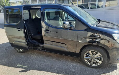 Opel Combo E, 2020 год, 2 400 000 рублей, 8 фотография