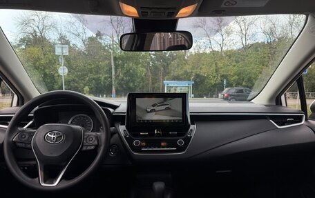 Toyota Corolla, 2022 год, 1 750 000 рублей, 9 фотография