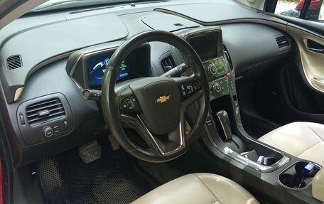 Chevrolet Volt I, 2011 год, 1 200 000 рублей, 12 фотография