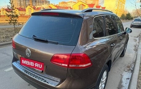 Volkswagen Touareg III, 2013 год, 1 950 000 рублей, 2 фотография