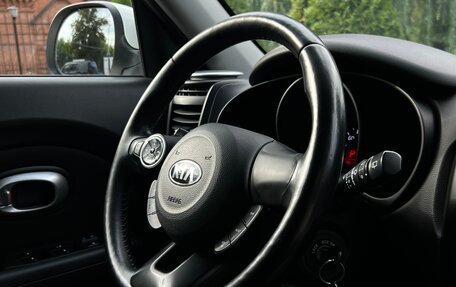 KIA Soul II рестайлинг, 2016 год, 1 290 000 рублей, 28 фотография