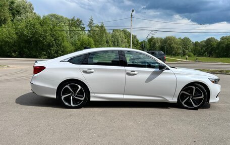 Honda Accord IX рестайлинг, 2021 год, 2 960 000 рублей, 5 фотография