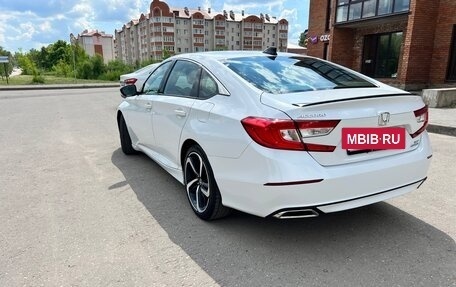 Honda Accord IX рестайлинг, 2021 год, 2 960 000 рублей, 8 фотография