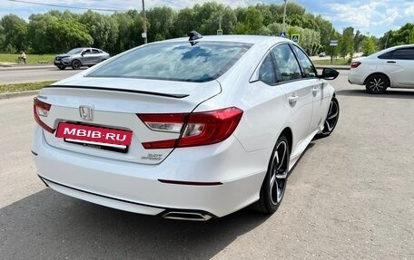 Honda Accord IX рестайлинг, 2021 год, 2 960 000 рублей, 6 фотография