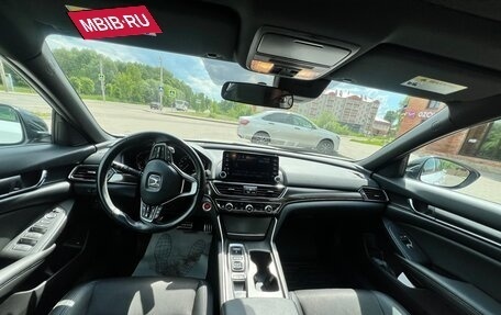 Honda Accord IX рестайлинг, 2021 год, 2 960 000 рублей, 14 фотография