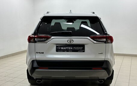 Toyota RAV4, 2020 год, 3 755 000 рублей, 5 фотография
