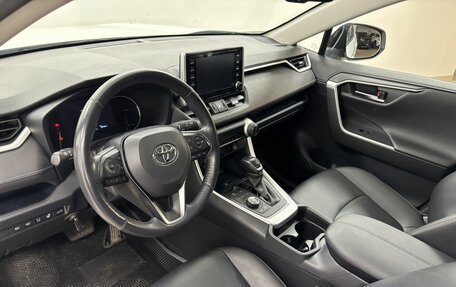 Toyota RAV4, 2020 год, 3 755 000 рублей, 11 фотография