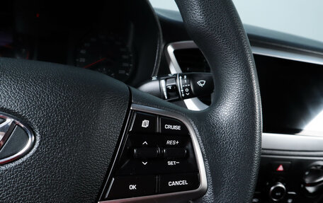 Hyundai Solaris II рестайлинг, 2019 год, 1 259 000 рублей, 12 фотография