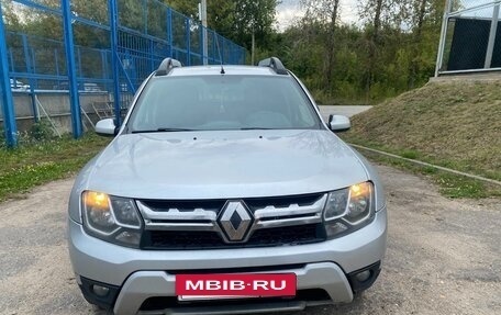 Renault Duster I рестайлинг, 2017 год, 947 000 рублей, 3 фотография