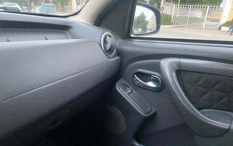 Renault Duster I рестайлинг, 2017 год, 947 000 рублей, 21 фотография