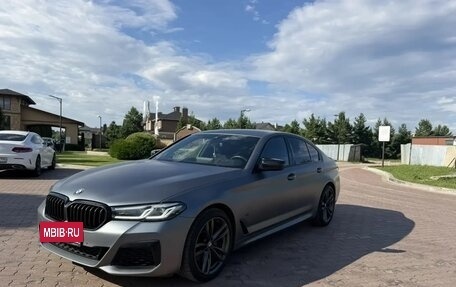 BMW 5 серия, 2021 год, 4 500 000 рублей, 4 фотография