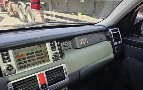 Land Rover Range Rover III, 2006 год, 900 000 рублей, 11 фотография