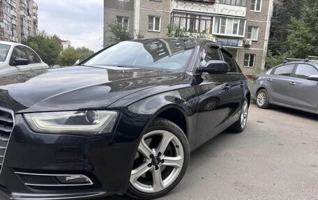 Audi A4, 2013 год, 1 270 000 рублей, 5 фотография