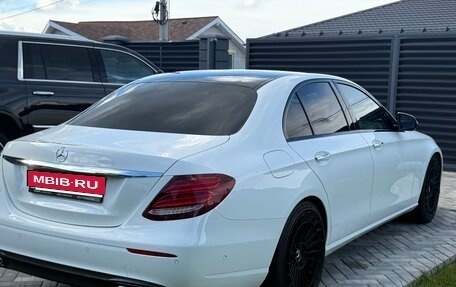 Mercedes-Benz E-Класс, 2016 год, 3 200 000 рублей, 3 фотография