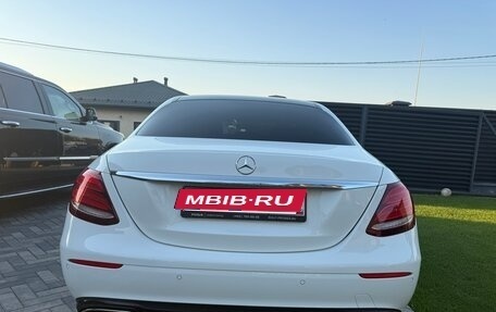 Mercedes-Benz E-Класс, 2016 год, 3 200 000 рублей, 23 фотография