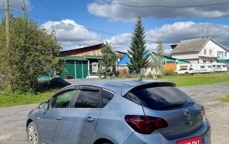 Opel Astra J, 2011 год, 530 000 рублей, 4 фотография