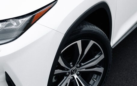 Lexus RX IV рестайлинг, 2021 год, 5 600 000 рублей, 3 фотография