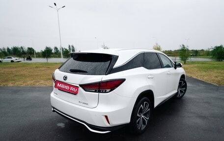 Lexus RX IV рестайлинг, 2021 год, 5 600 000 рублей, 9 фотография